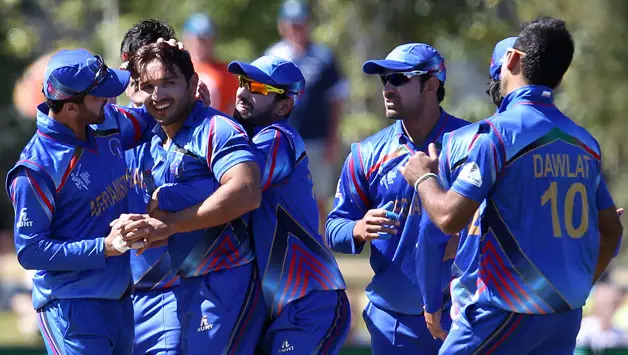 Afghanistan-team-mates-celebrate-a-wicket-31